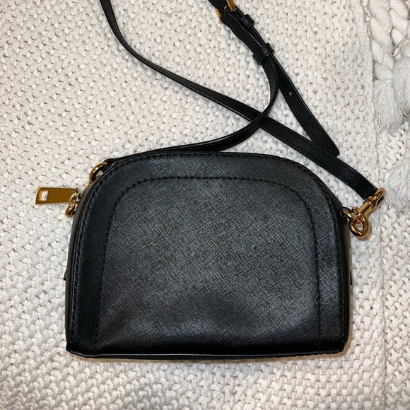 Marc Jacobs Cross Body Leather Purse - Picture 3 of 4